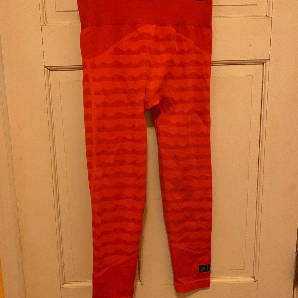 Adidas x Marimekko aeroknit 7/8 tights. Size Small. NWT